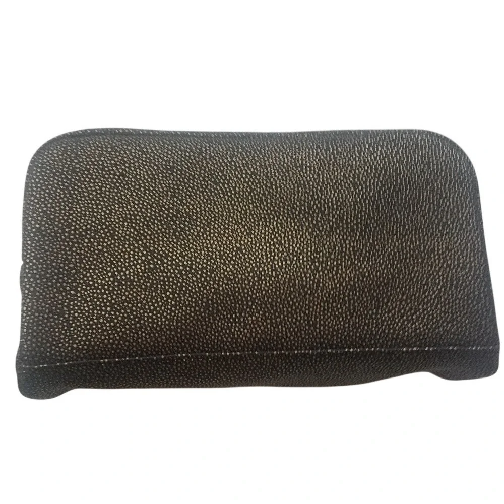 BareMinerals‎ Makeup Statement Bag – Elegant & Travel-Friendly Cosmetic Pouch